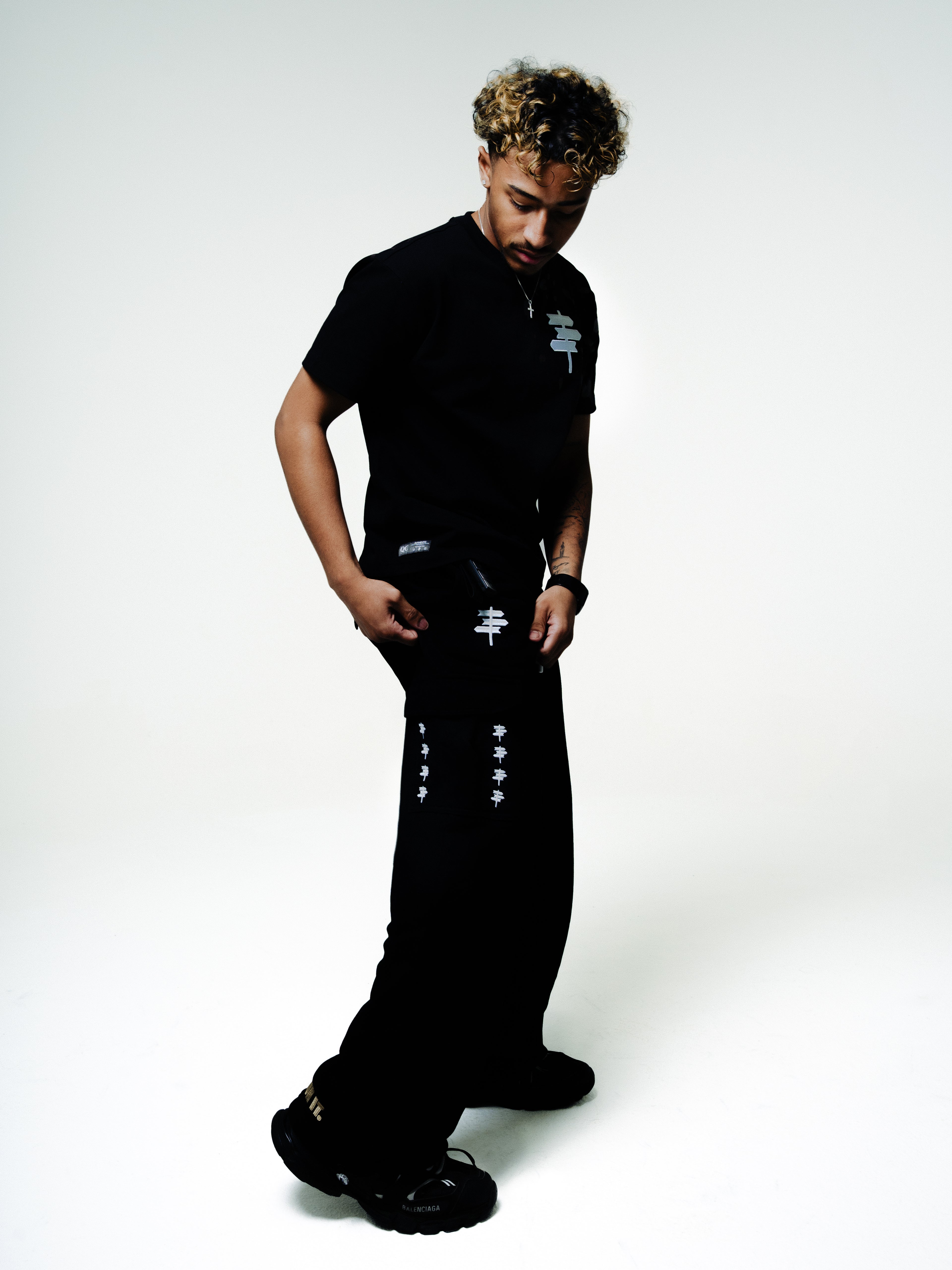 MILANO BLACK 'GOLDEN AGE' KAKI CARGOS