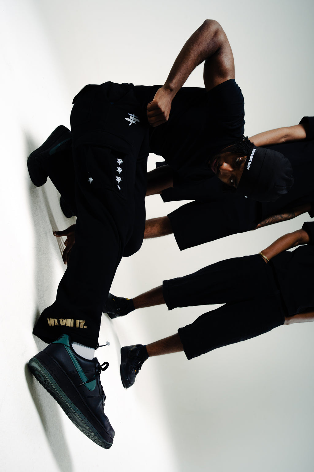 MILANO BLACK 'GOLDEN AGE' KAKI CARGOS