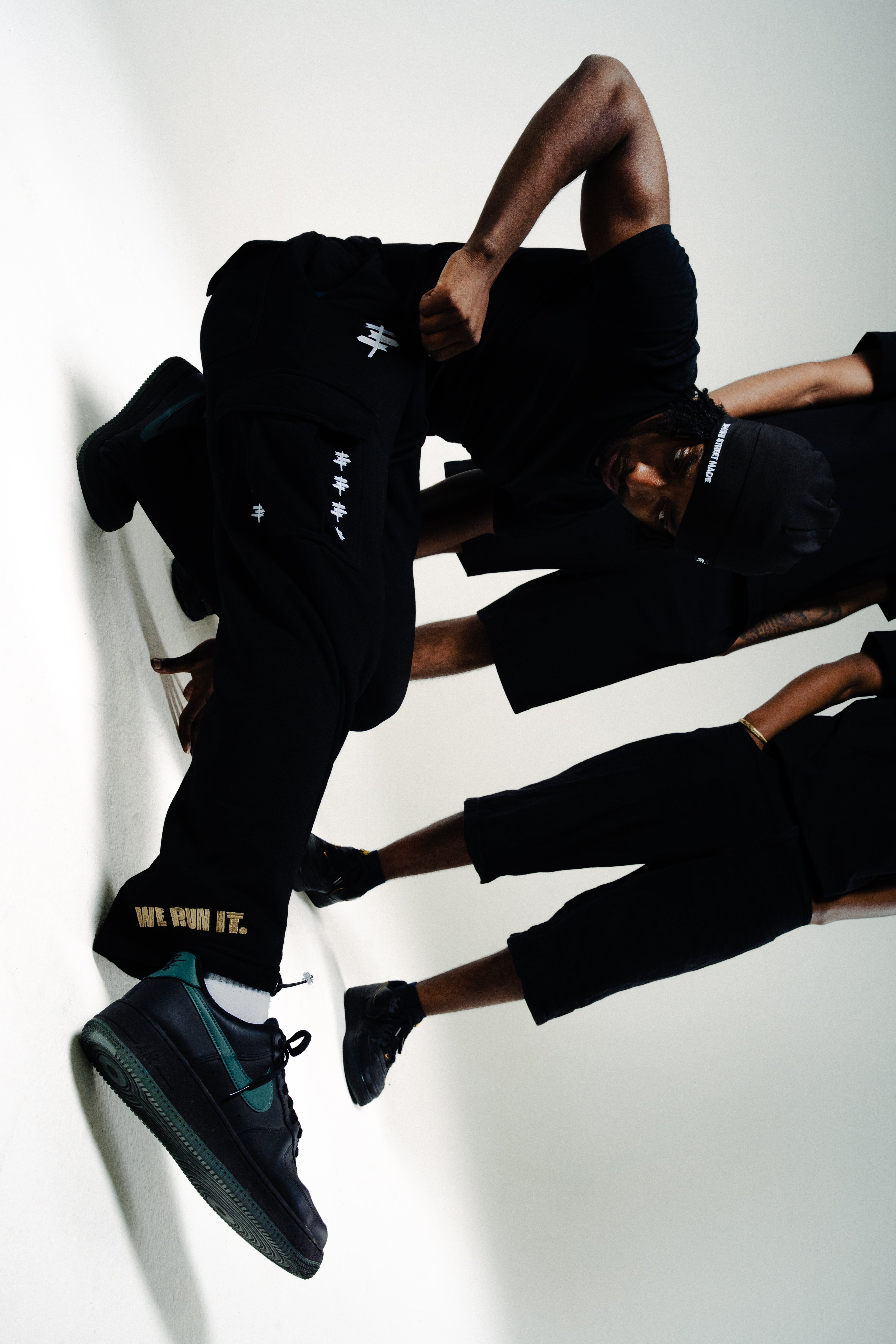 MILANO BLACK 'GOLDEN AGE' KAKI CARGOS